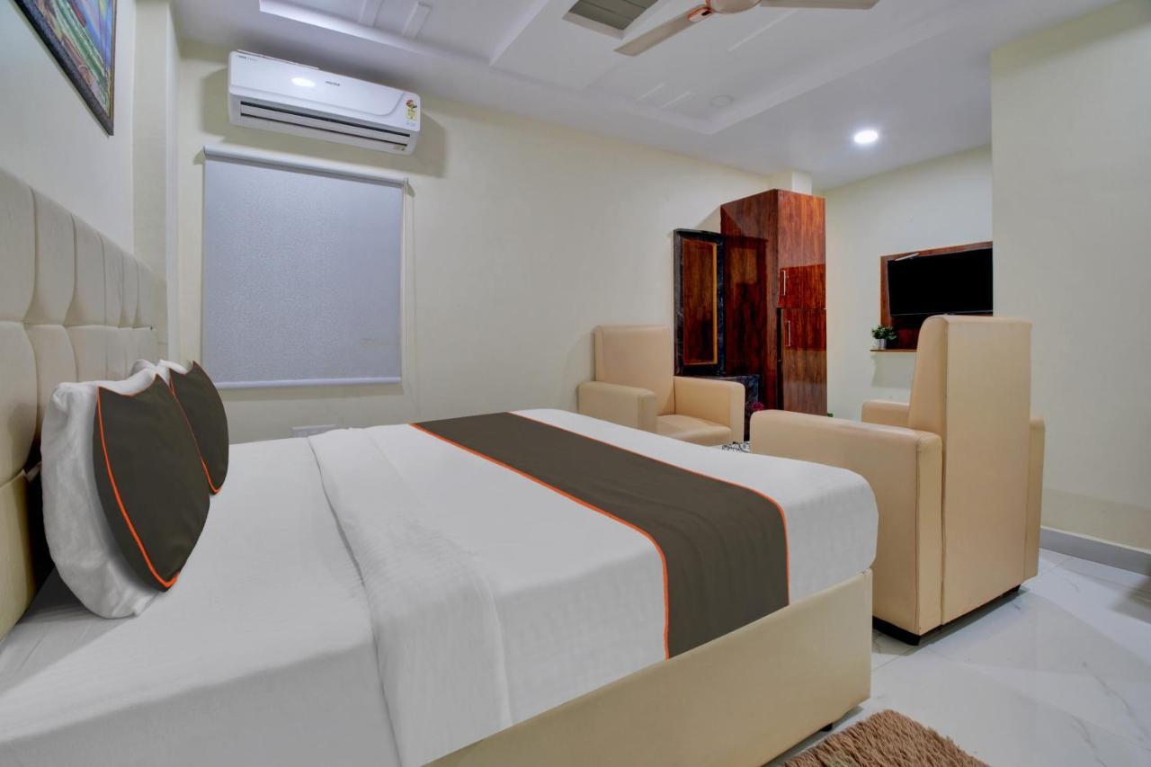 Collection O Hotel Mango Tree Khammam Экстерьер фото
