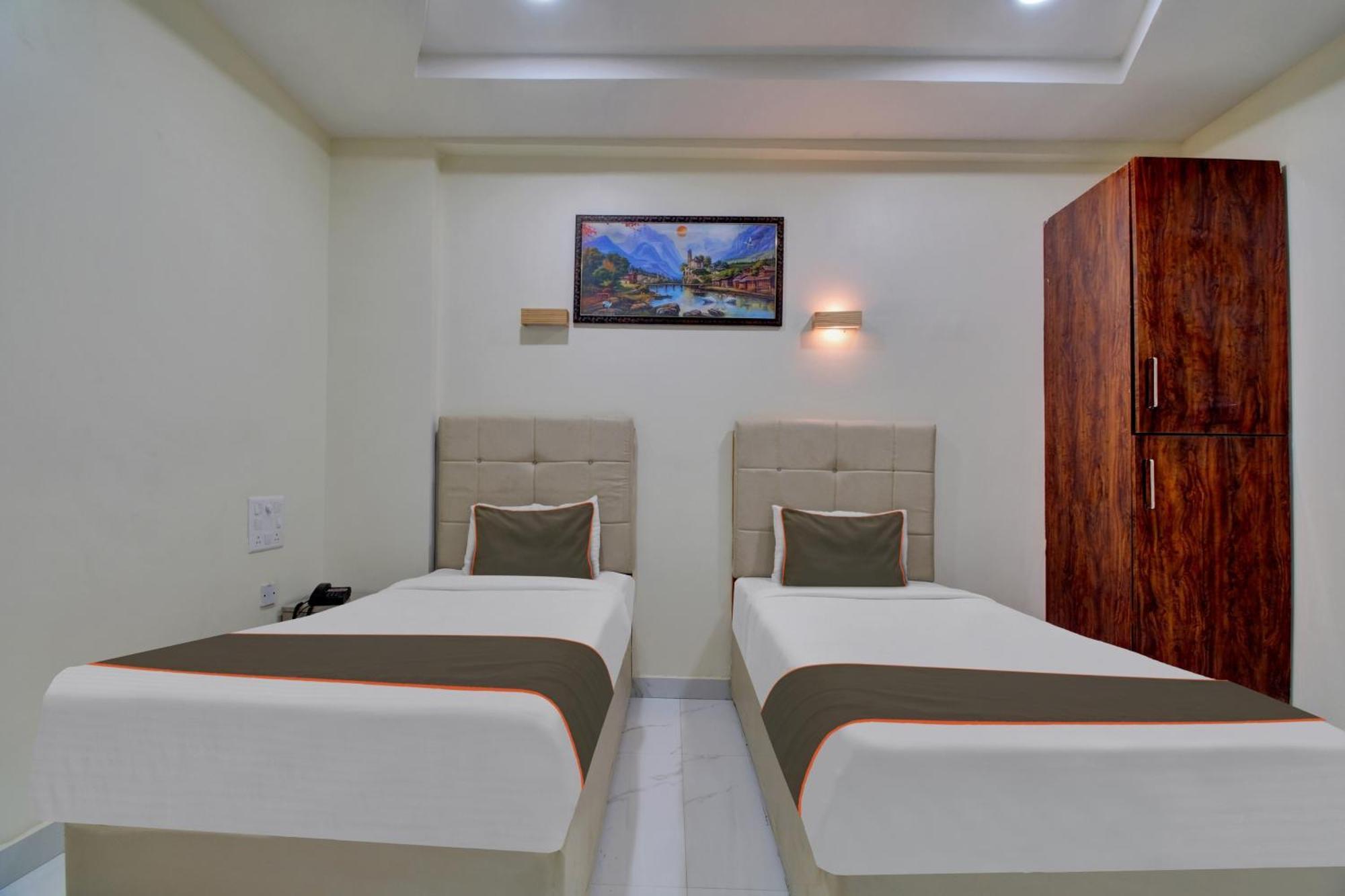 Collection O Hotel Mango Tree Khammam Экстерьер фото