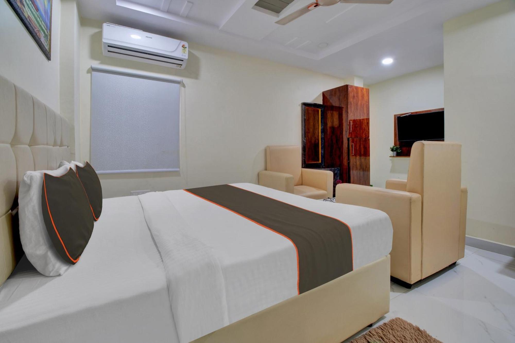 Collection O Hotel Mango Tree Khammam Экстерьер фото